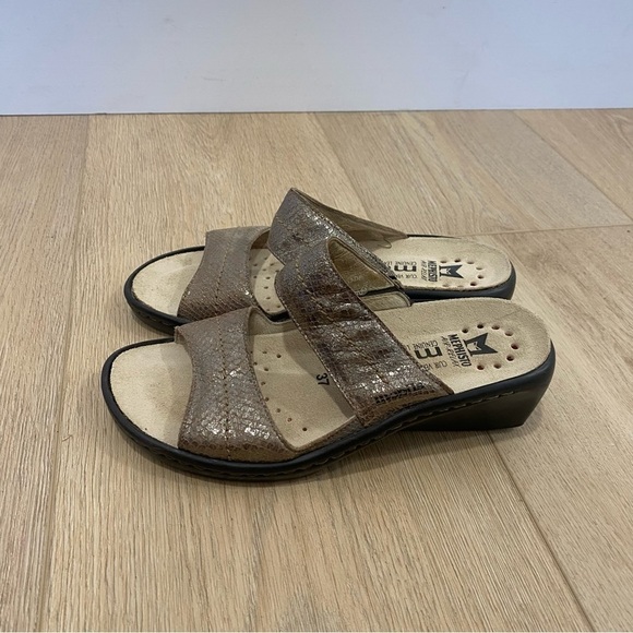 Mephisto Mobils Ulda Sandals Silver Metallic Leather Size 37 / US 7 - Picture 5 of 6